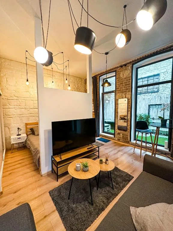 Image of Urban Studio with Private Garden near ANDRASSY