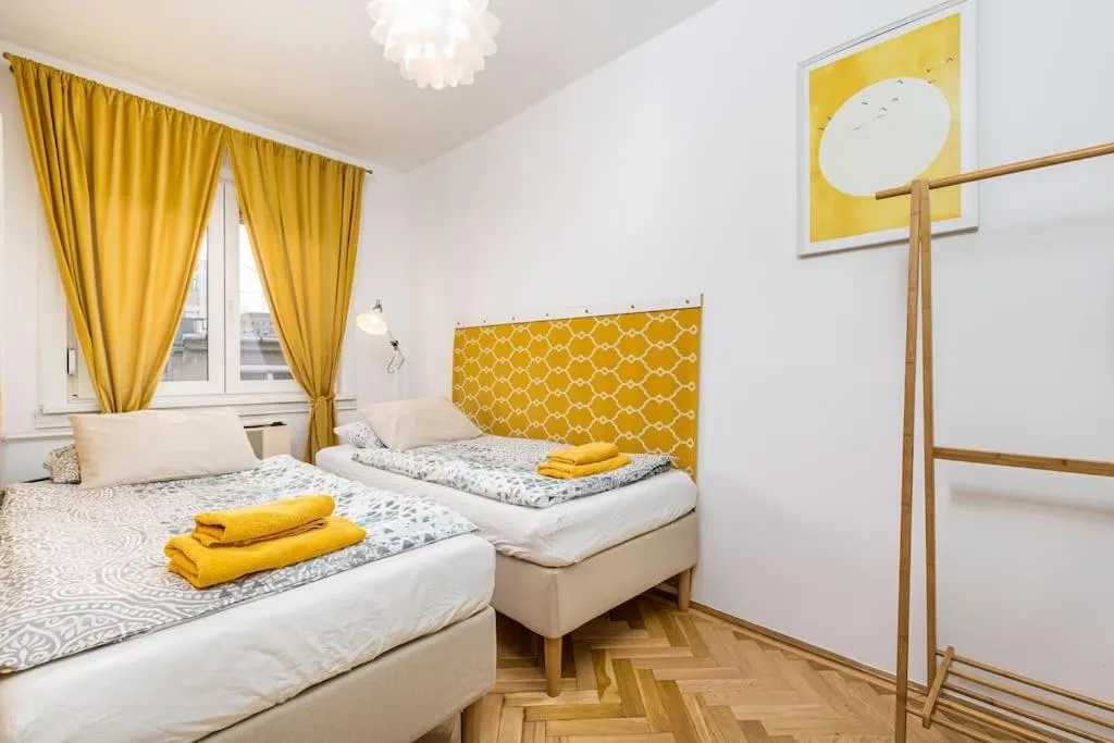 Image 5 of Venus Apartments – Gellert Hill