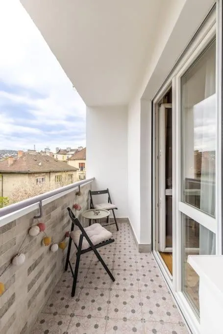 Image 4 of Venus Apartments – Gellert Hill