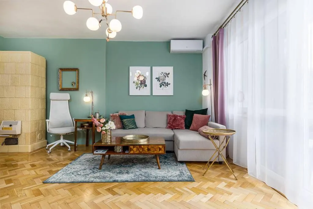 Image of Venus Apartments – Gellert Hill