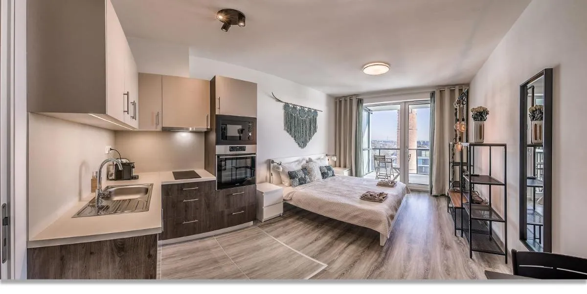 Image 3 of Waterfront Boutique Suite