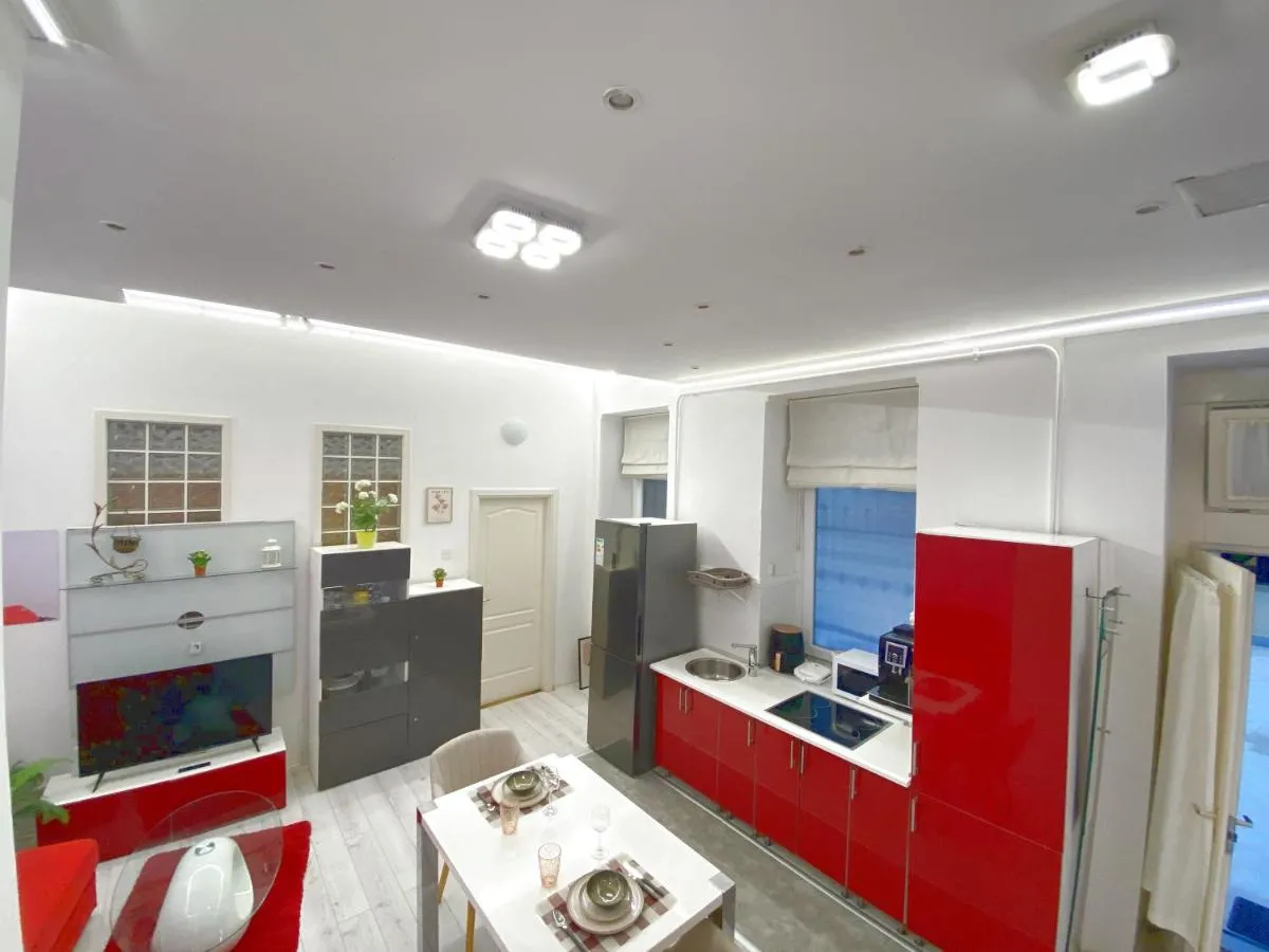 Image 2 of Yes, yes! lovely apartment good amenities Budapest center