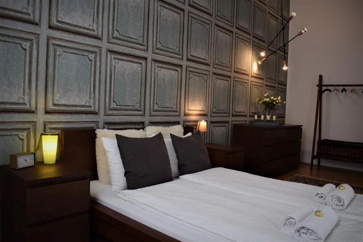 Image 1 of Your Gorgeous and Spacious Dream Home FREE Parking